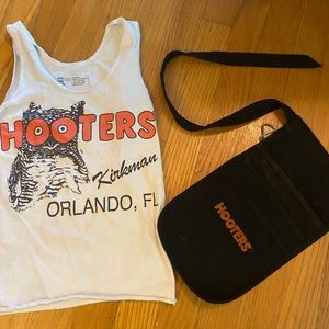 Hooters uniform
